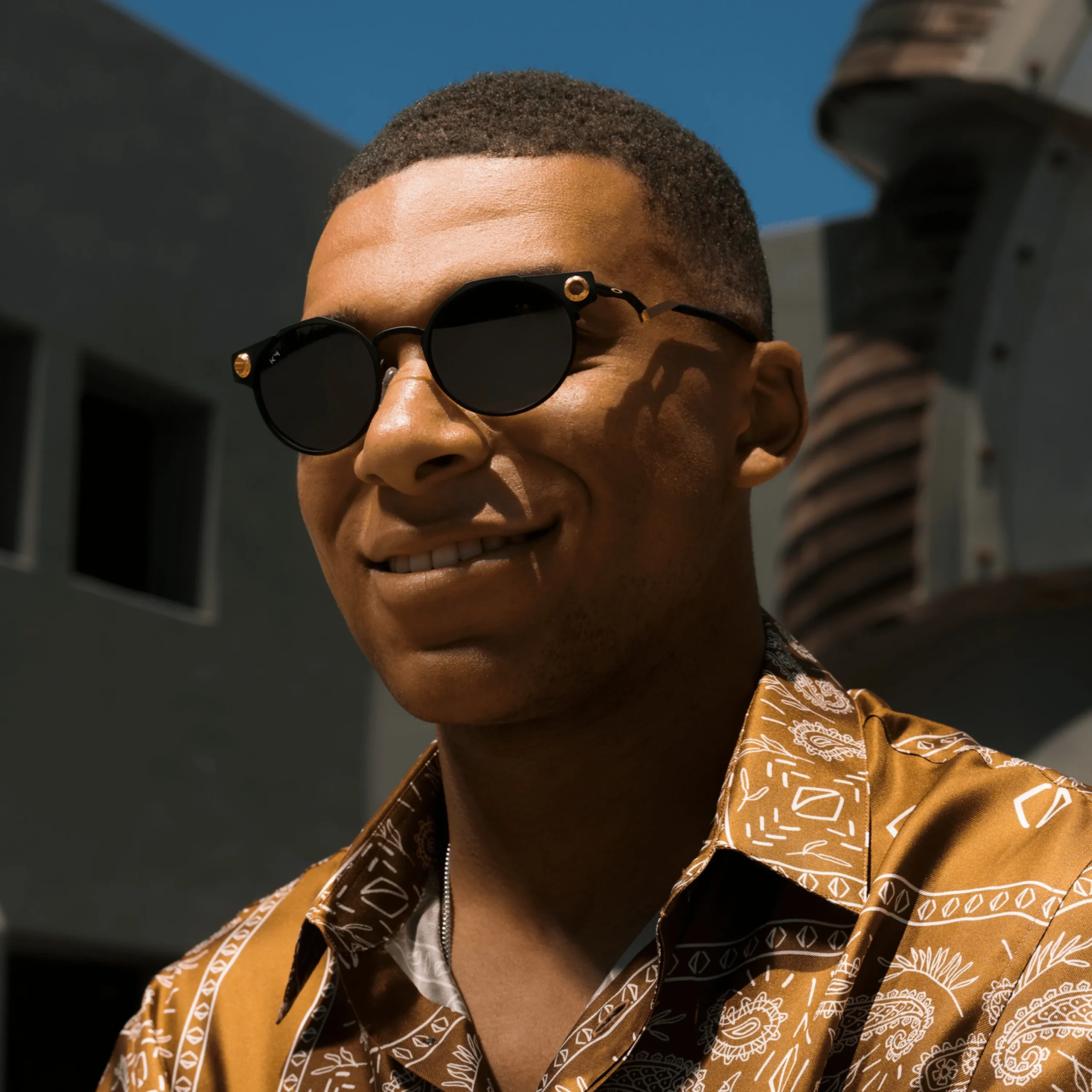 Shop Deadbolt™ Kylian Mbappe Collection Unisex Livsstil