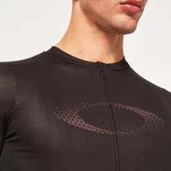 Discount Endurance Packable Jersey Herre T-Skjorter