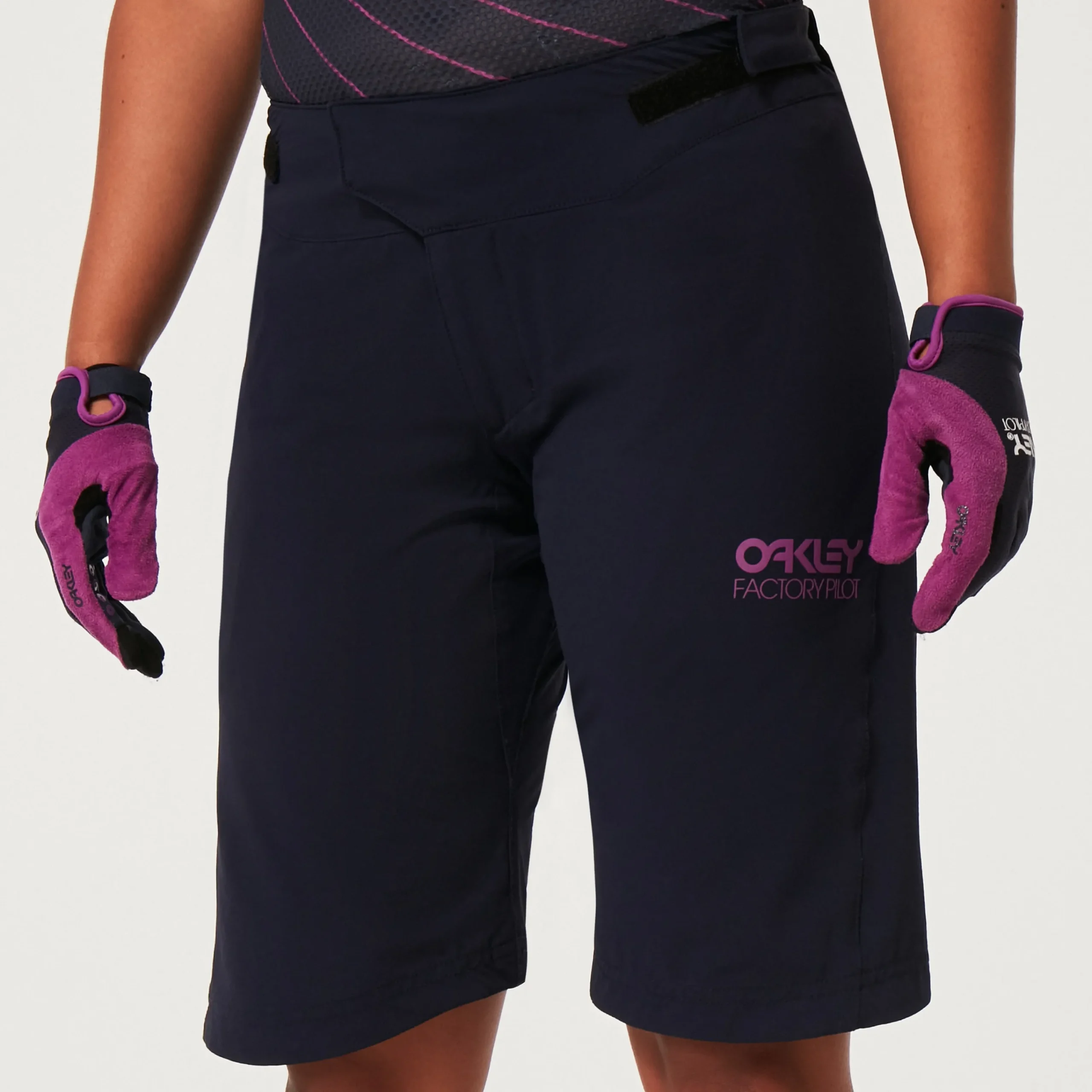 Shop Factory Pilot Rc Short Kvinner Shorts