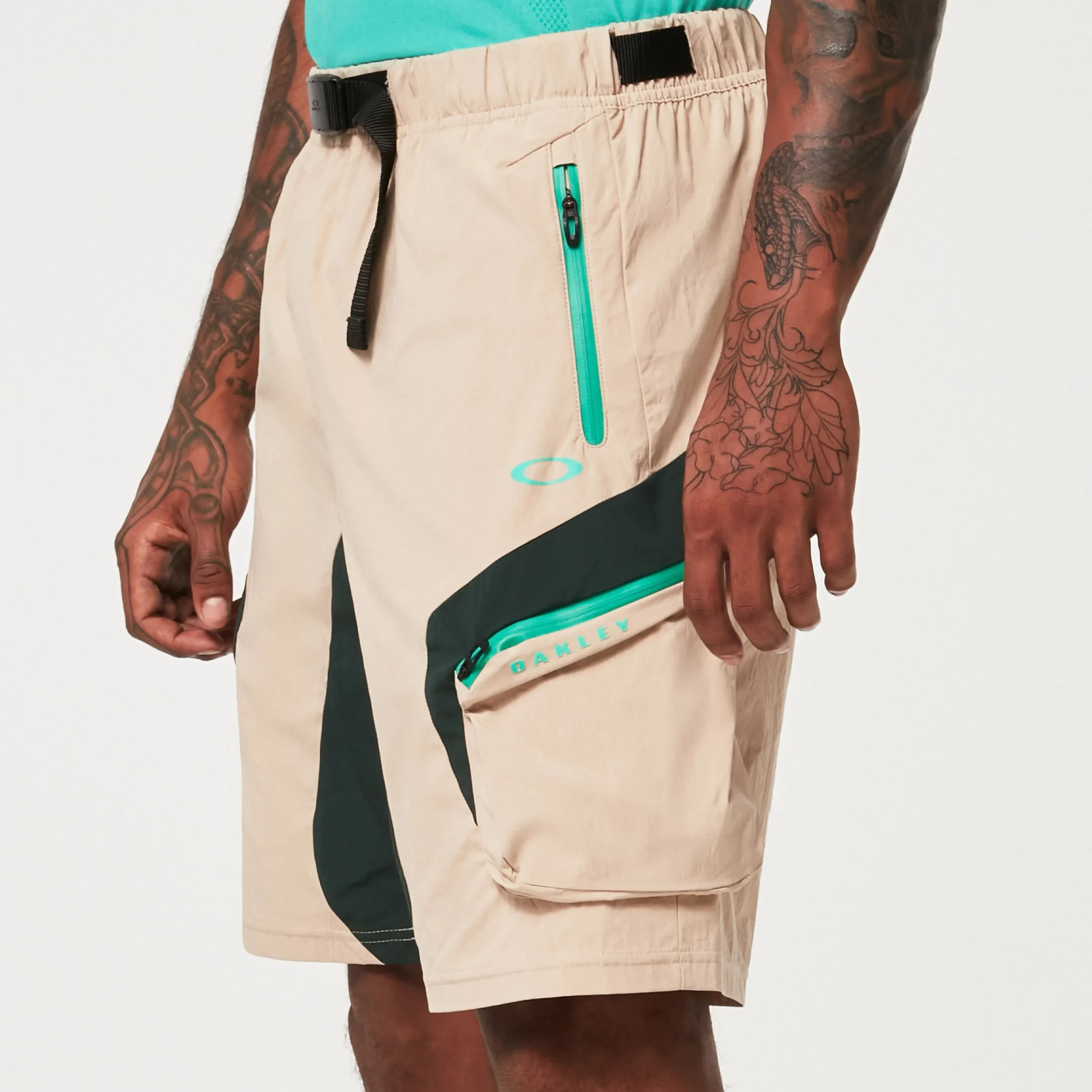 Discount Latitude Cargo Short Herre Shorts