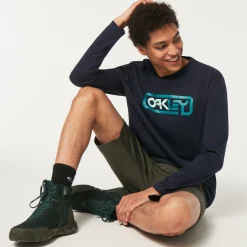 Best Locked In B1B Ls Tee Herre T-Skjorter