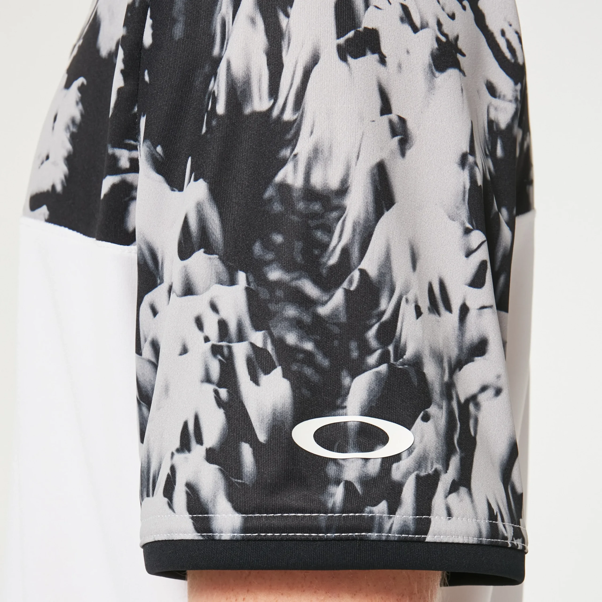 Outlet Mtndye Clrblk Polo Herre Poloskjorter