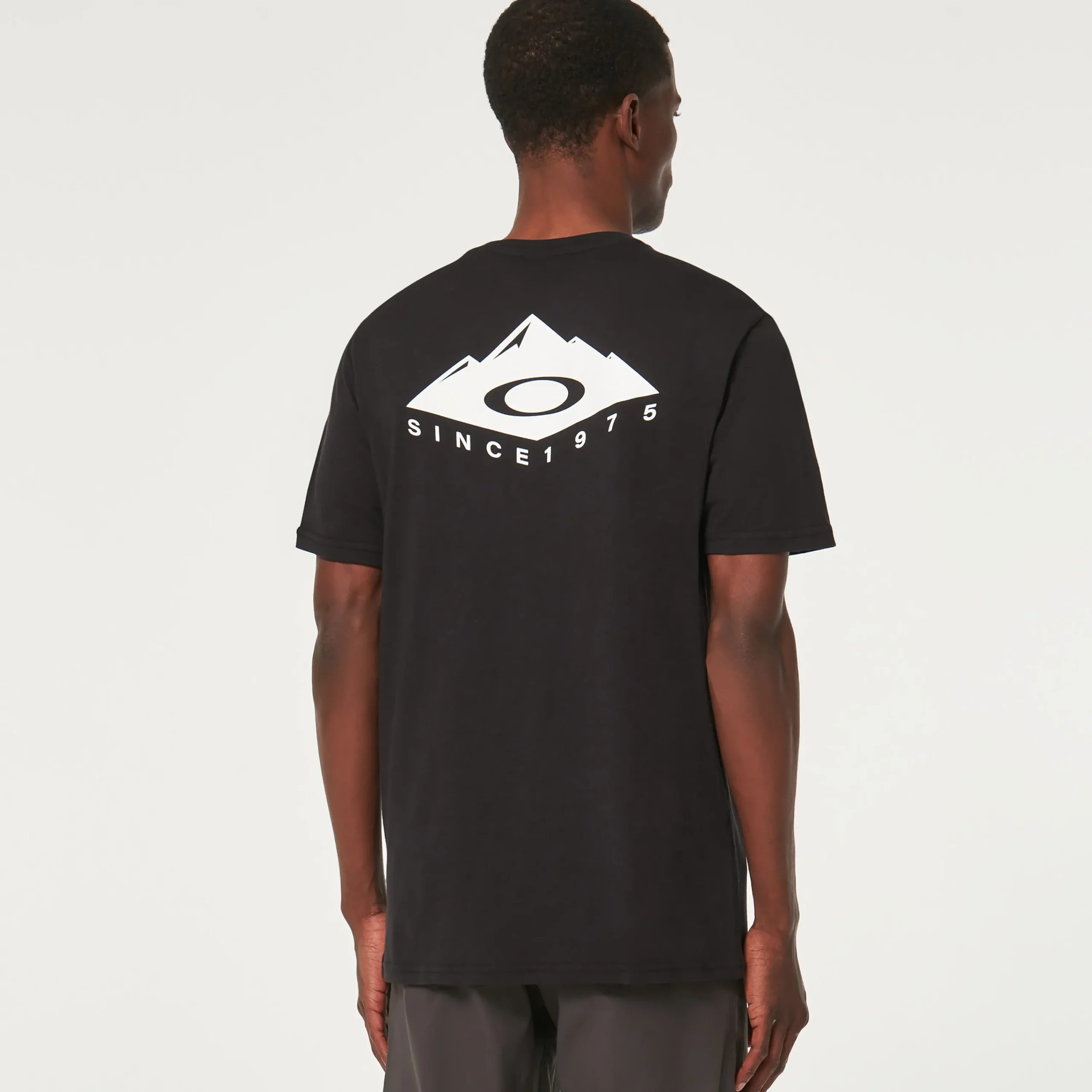Flash Sale Peak Ellipse Tee Herre T-Skjorter