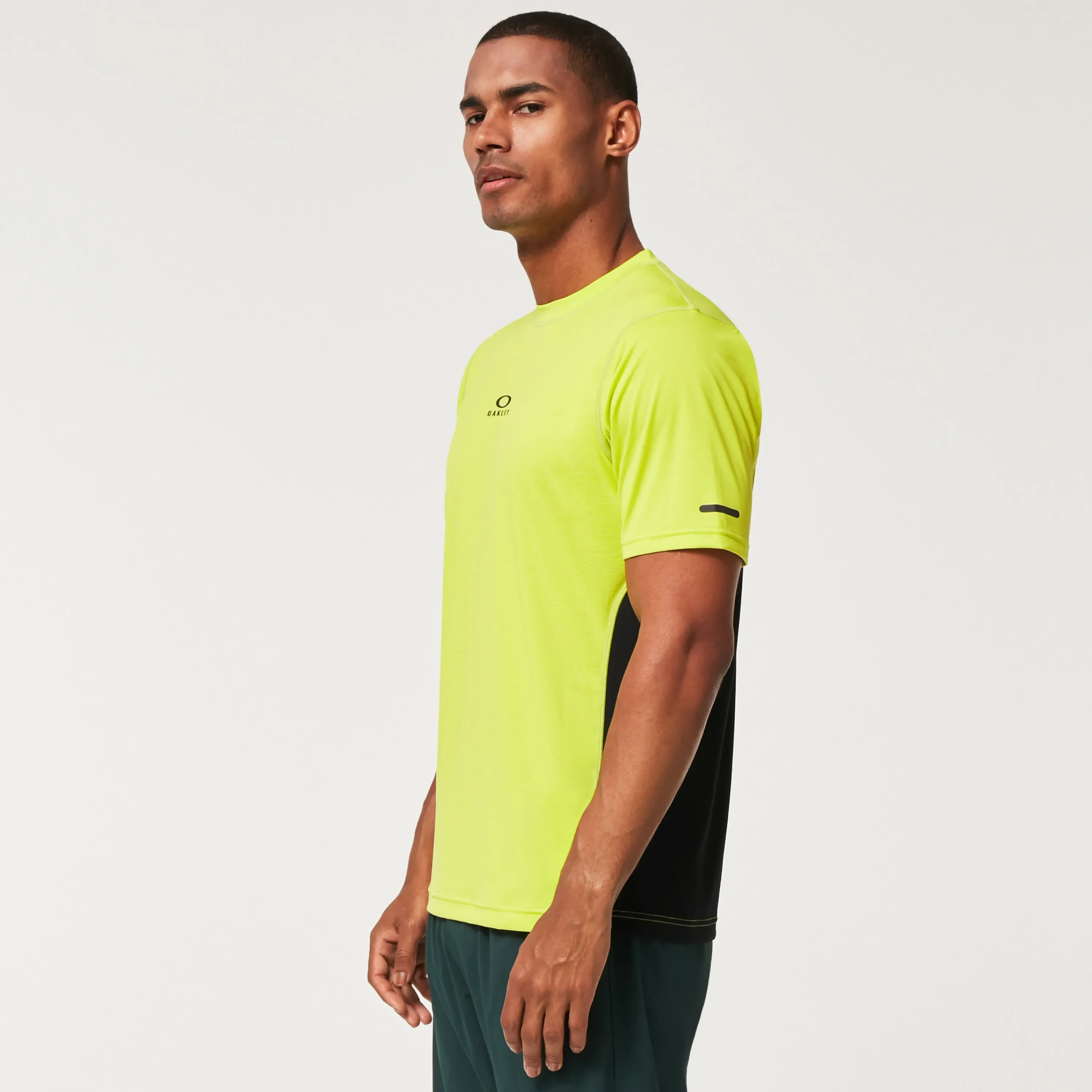 Flash Sale Pursuit Lite Ss Tee Herre T-Skjorter