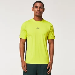 Flash Sale Pursuit Lite Ss Tee Herre T-Skjorter