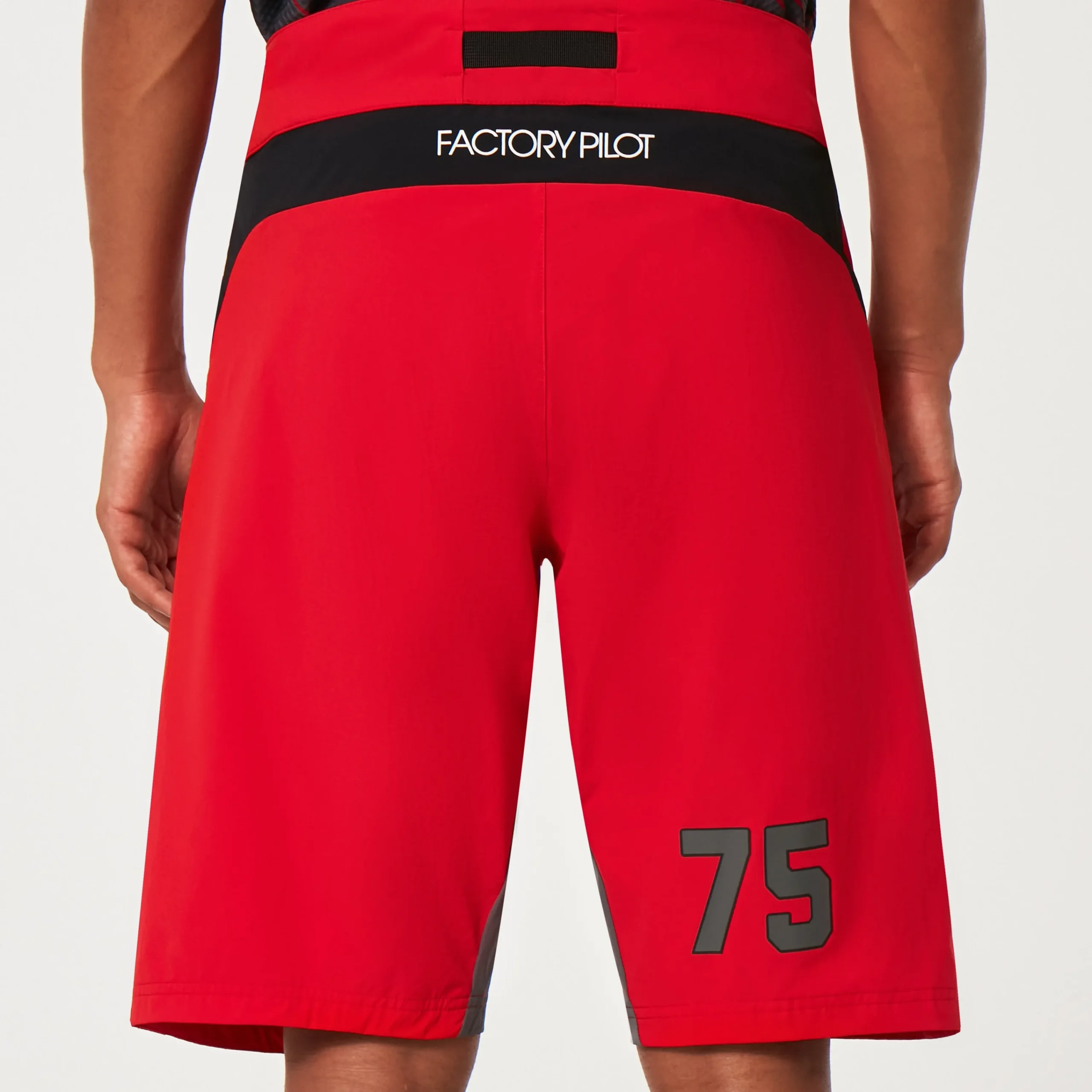 Outlet Seeker '75 Short Herre Shorts