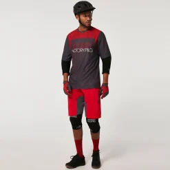 Outlet Seeker '75 Short Herre Shorts